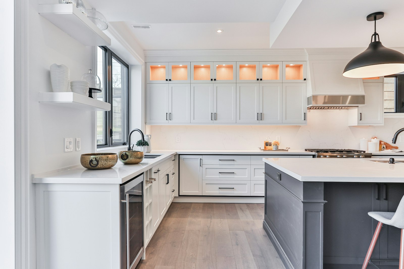 Kitchen with warm cream painted cabinets