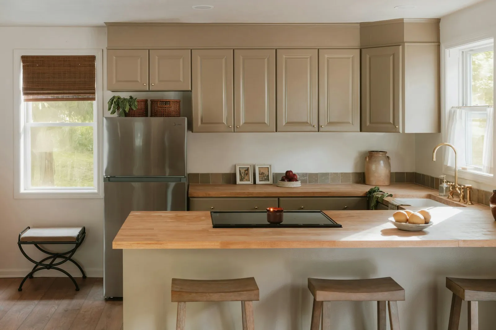 Cabinet refinishing project
